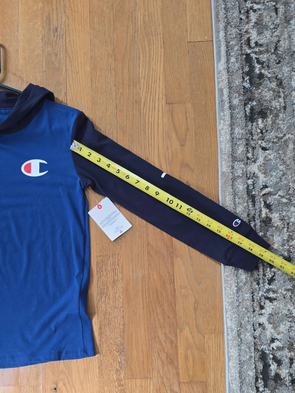 CHAMPION SIGNATURE BOYS BLUE LONG SLEEVES HOODED TEE-SHIRT & JOGGERS SIZE MEDIUM